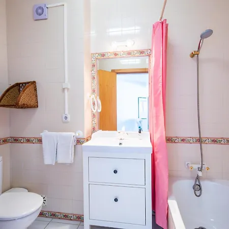 Infante 1 - By Smarthomes شقة ساو مارتينهو دو بورتو