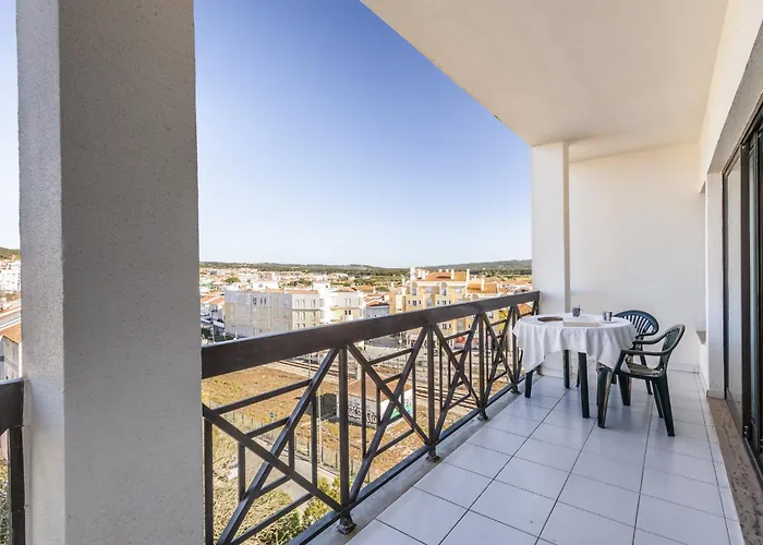 Infante 1 - By Smarthomes São Martinho do Porto