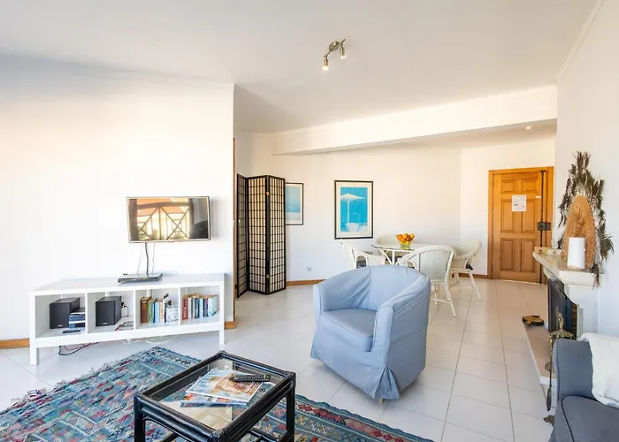 Infante 1 - By Smarthomes * São Martinho do Porto